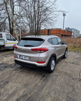 Hyundai Tucson cena 66420 przebieg: 150000, rok produkcji 2016 z Wolsztyn małe 106